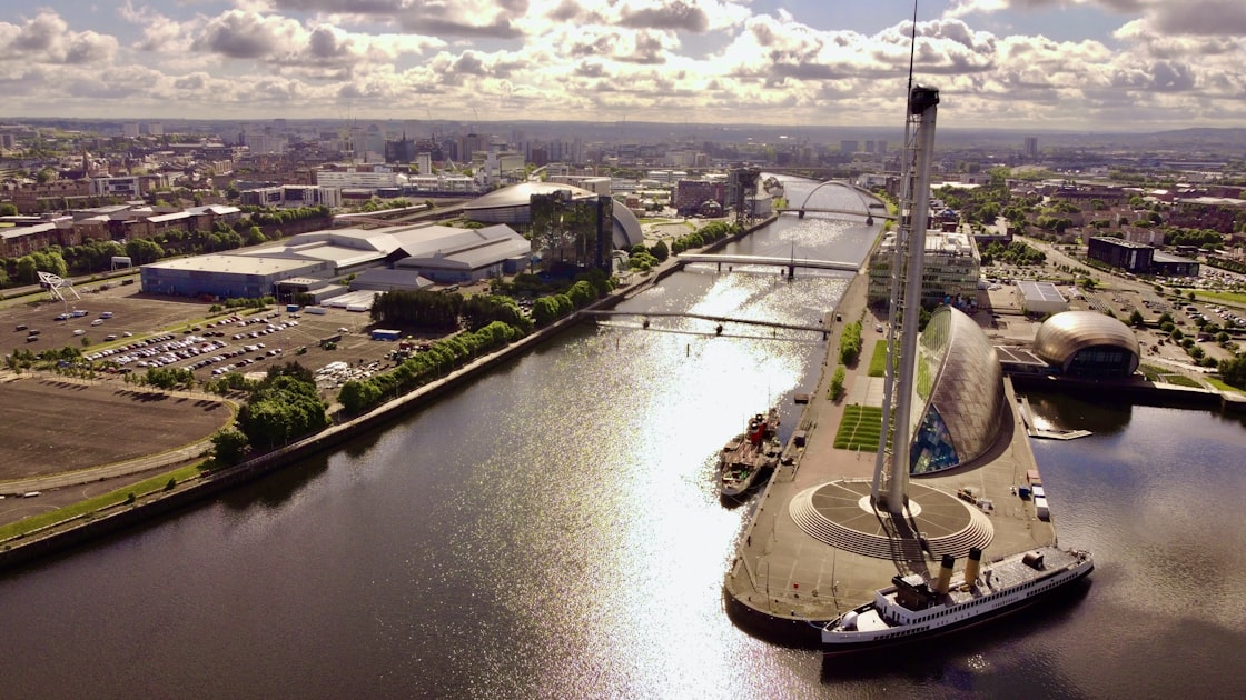 Glasgow Winter 2022: Clydeside, Kelvingrove & Weihnachtszauber